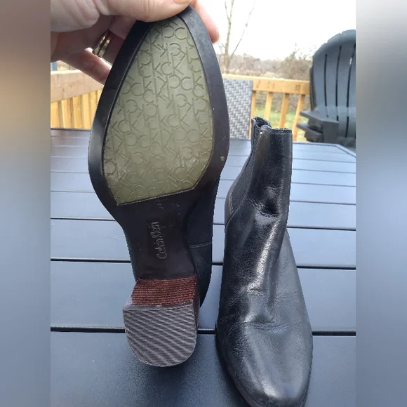 Women's Calvin Klein Black Chunky Block Heel Felda Booties, Size 6, Ankl… - Picture 15 of 16